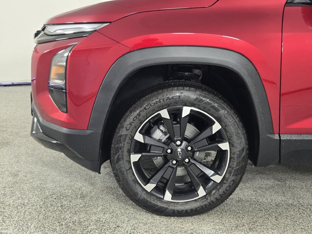 New 2026 Chevrolet Equinox RS w/ Convenience Package III FWD image 9