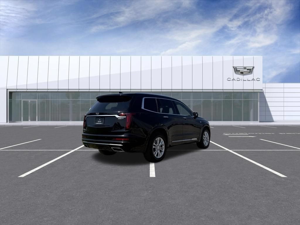 Certified 2024 Cadillac XT6 Luxury w/ LPO, Floor Liner Package AWD/4WD image 3