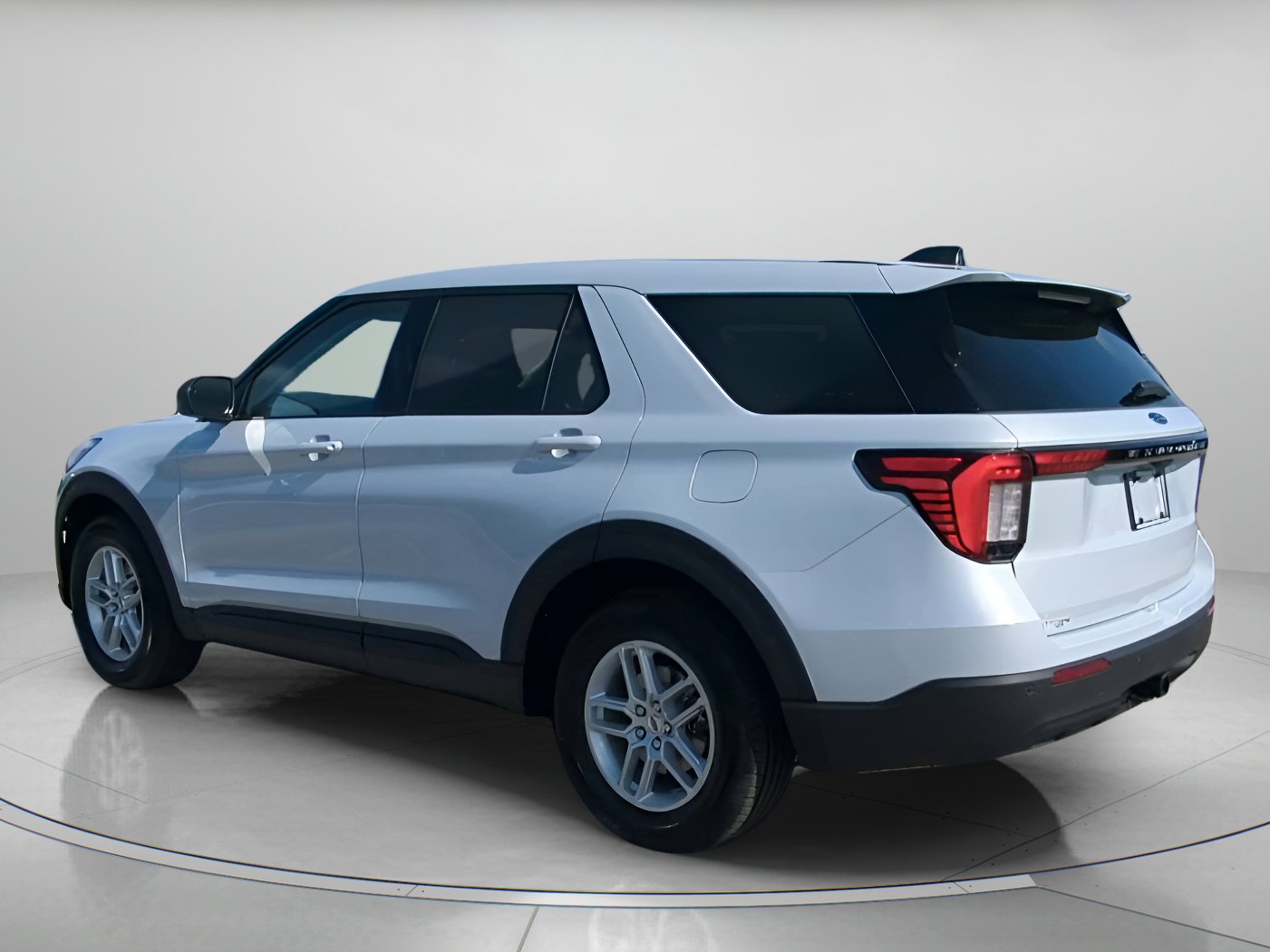 New 2026 Ford Explorer Active RWD image 20