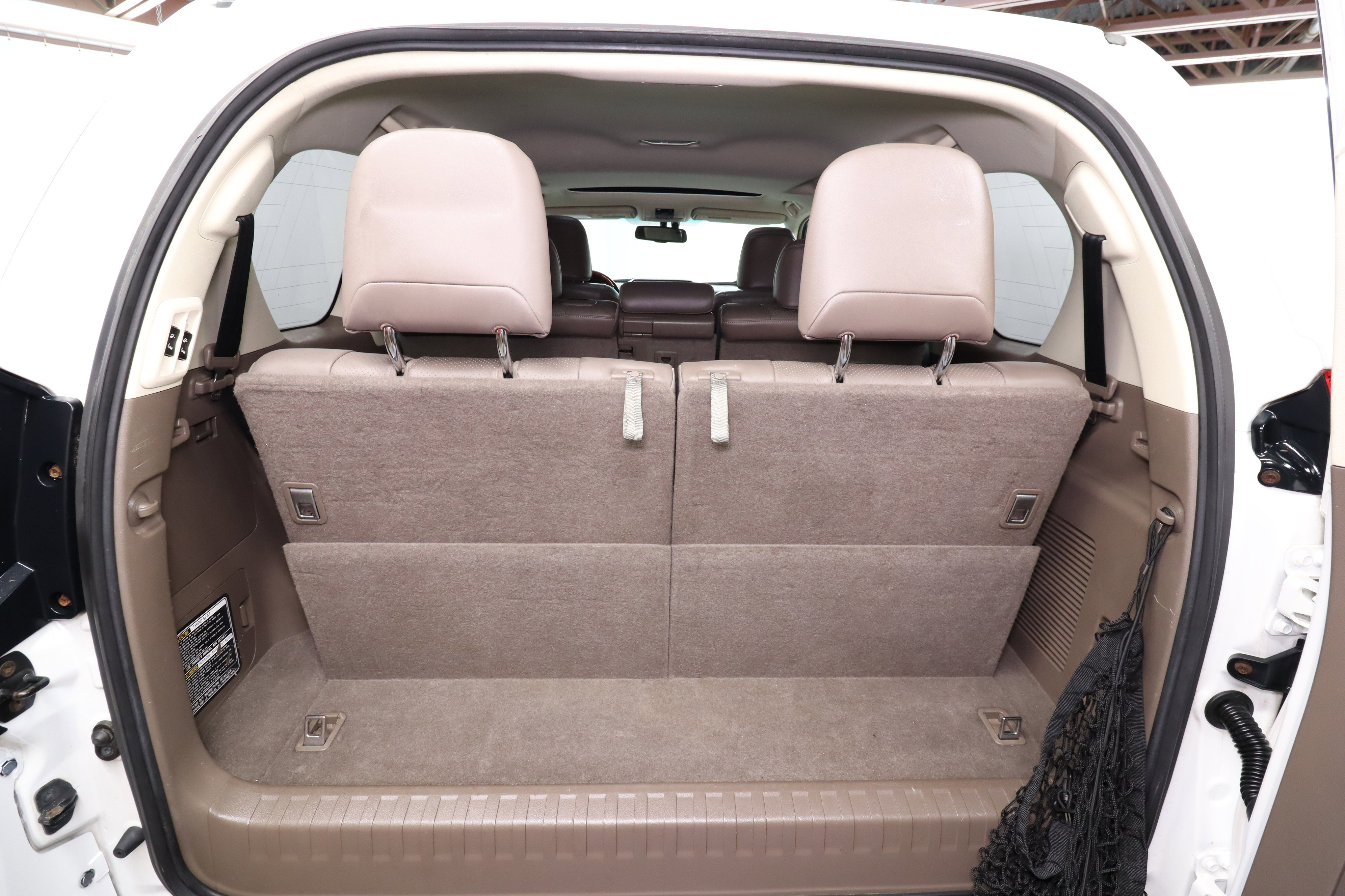 Used 2010 Lexus GX 460 image 32