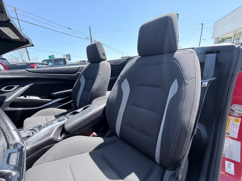 Used 2017 Chevrolet Camaro SS RWD image 21