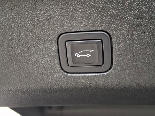 Used 2021 Chevrolet Tahoe Z71 image 25