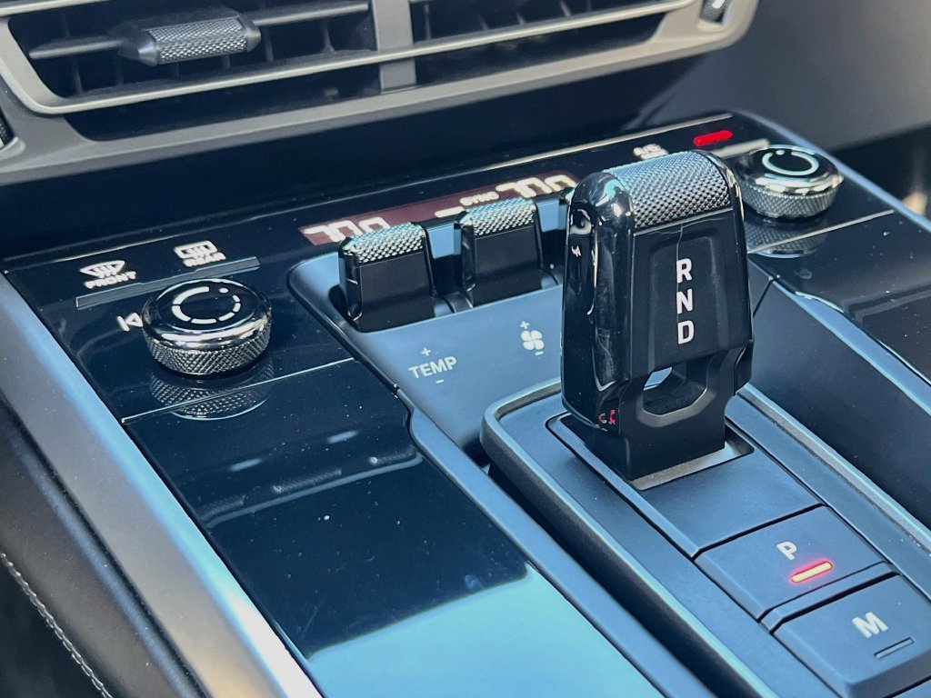 Certified 2021 Porsche 911 Turbo S AWD/4WD image 18