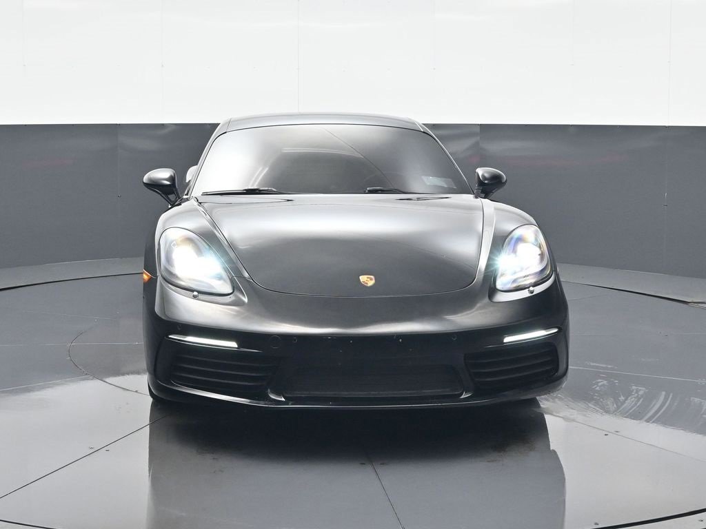 Used 2018 Porsche 718 Cayman image 2
