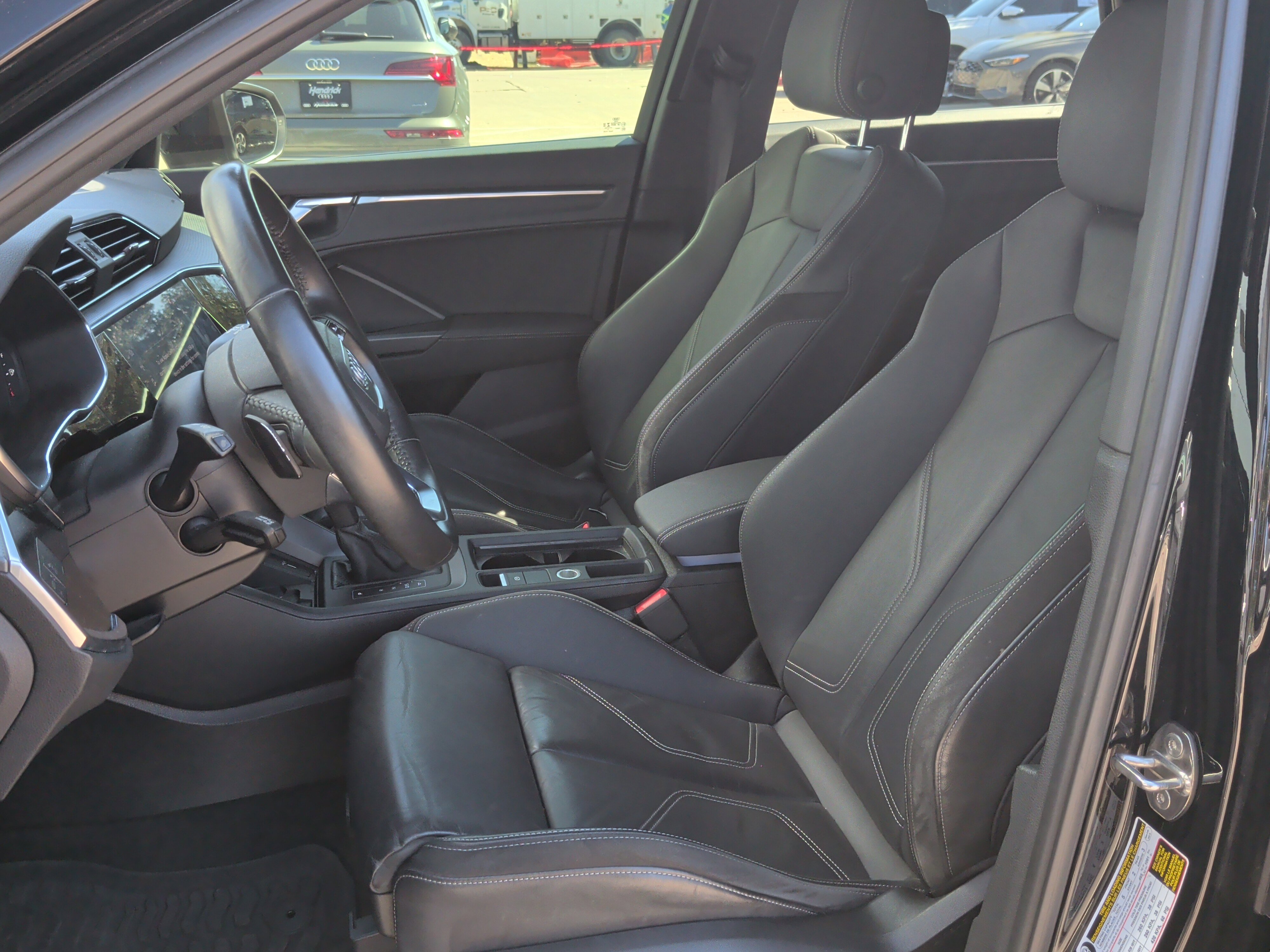 Used 2020 Audi Q3 2.0T Prestige w/ Prestige Package image 15