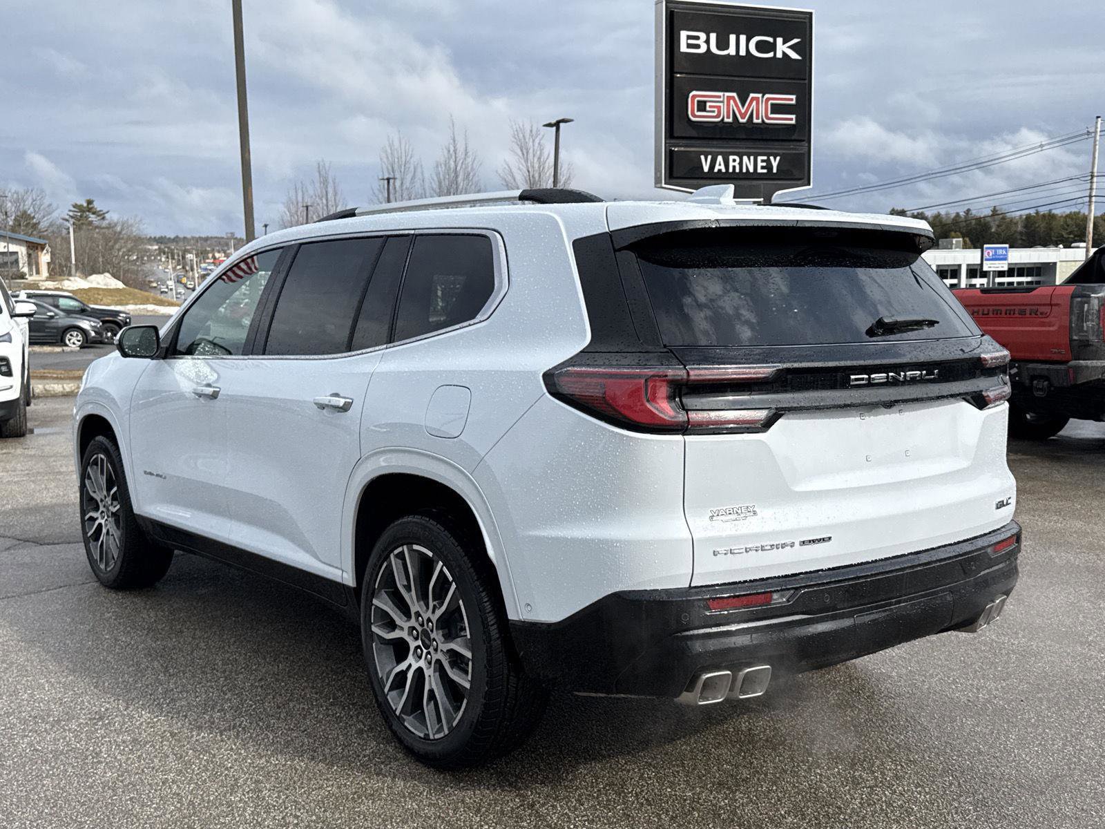 New 2026 GMC Acadia Denali Ultimate w/ LPO, All-Weather Package image 11