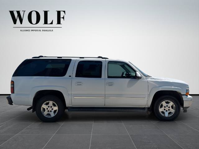 Used 2006 Chevrolet Suburban LT w/ Preferred Equipment Group AWD/4WD image 7