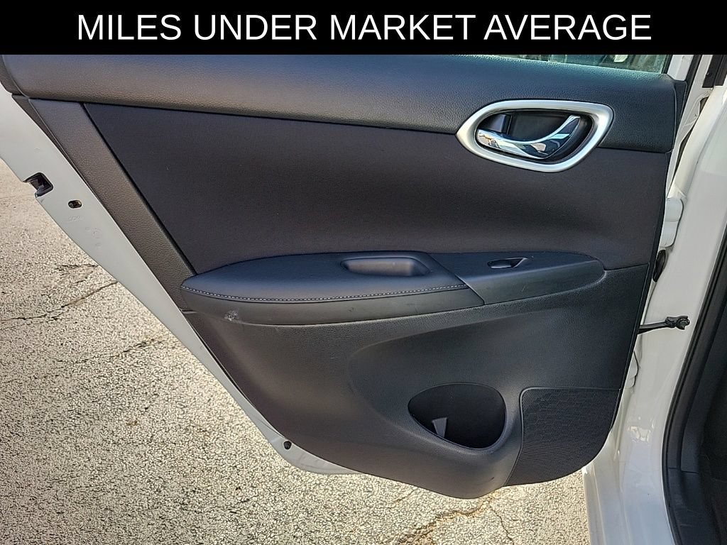 Used 2016 Nissan Sentra SV FWD image 12