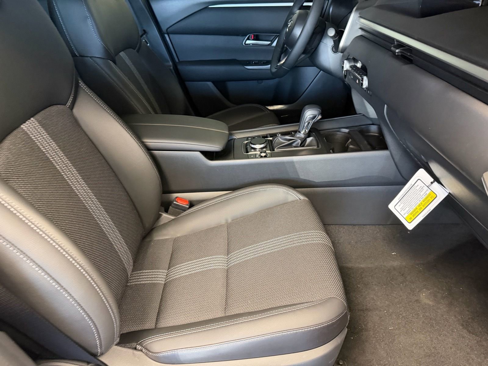 New 2026 MAZDA CX-50 AWD 2.5 S w/ Preferred Pkg image 11