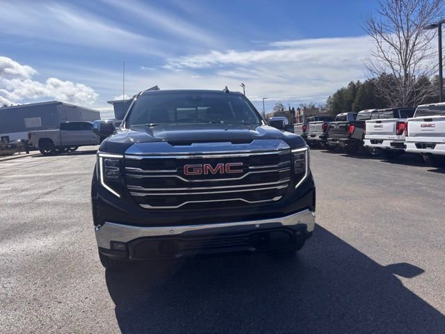Used 2024 GMC Sierra 1500 SLT w/ SLT Premium Plus Package AWD/4WD image 3