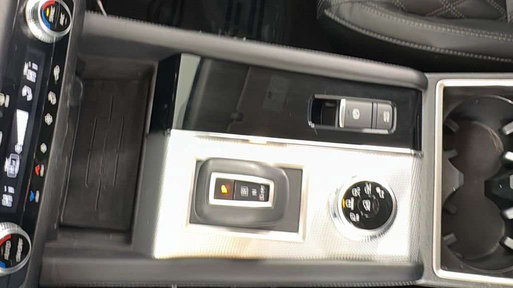 Used 2022 Mitsubishi Outlander SEL image 30