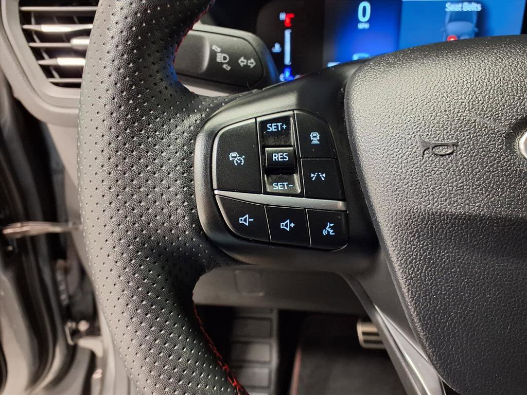 Used 2023 Ford Escape ST-Line w/ Equipment Group 301A image 18