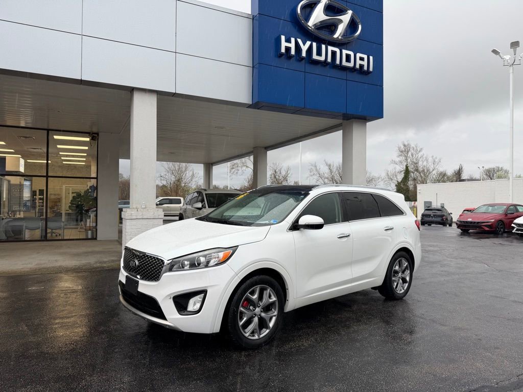 Used 2016 Kia Sorento SX image 1