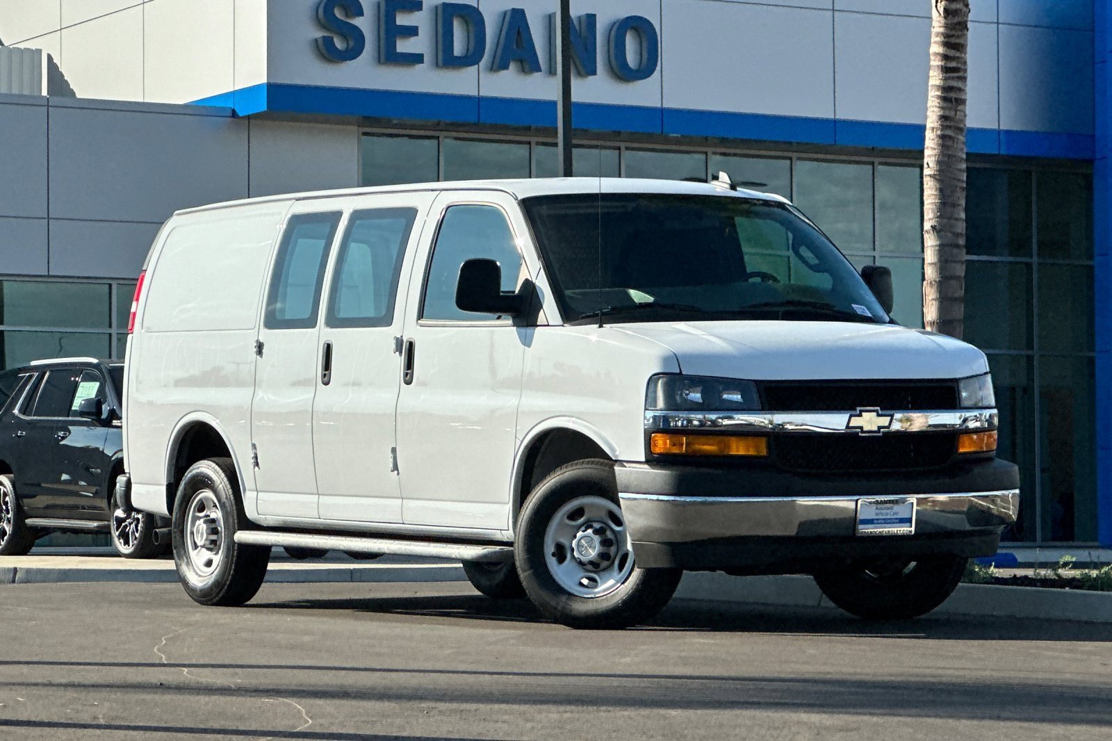 Used 2023 Chevrolet Express 2500 w/ Driver Convenience Package image 2