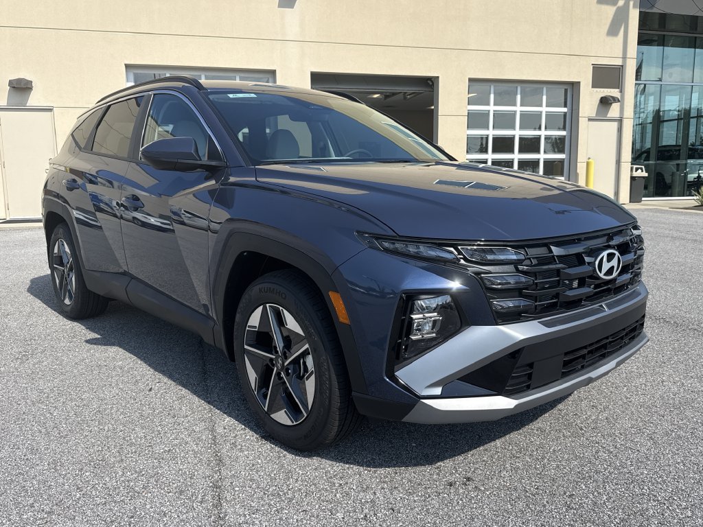 New 2026 Hyundai Tucson SEL Plus w/ Tow & Go Package FWD image 2