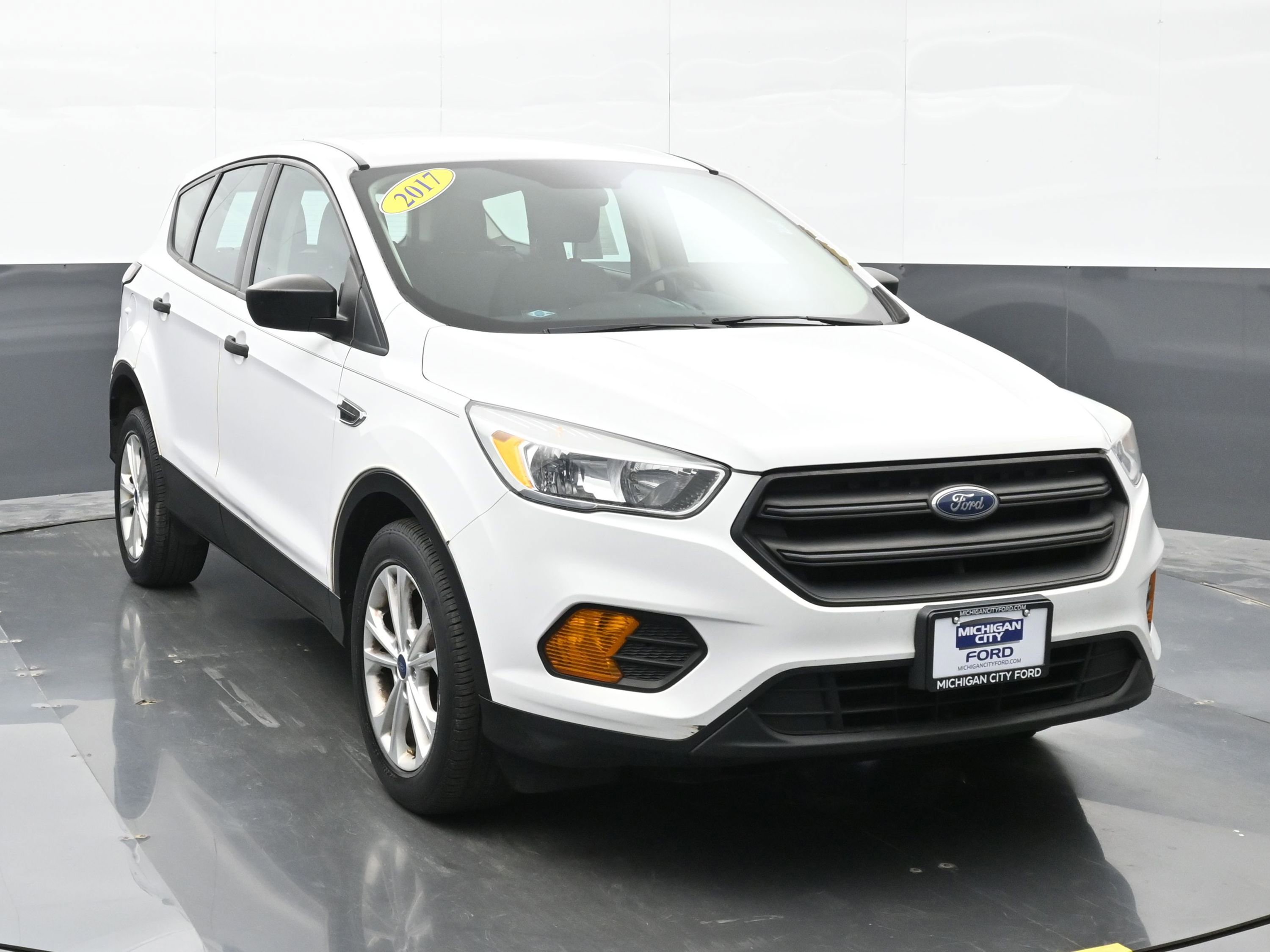 Used 2017 Ford Escape S image 6