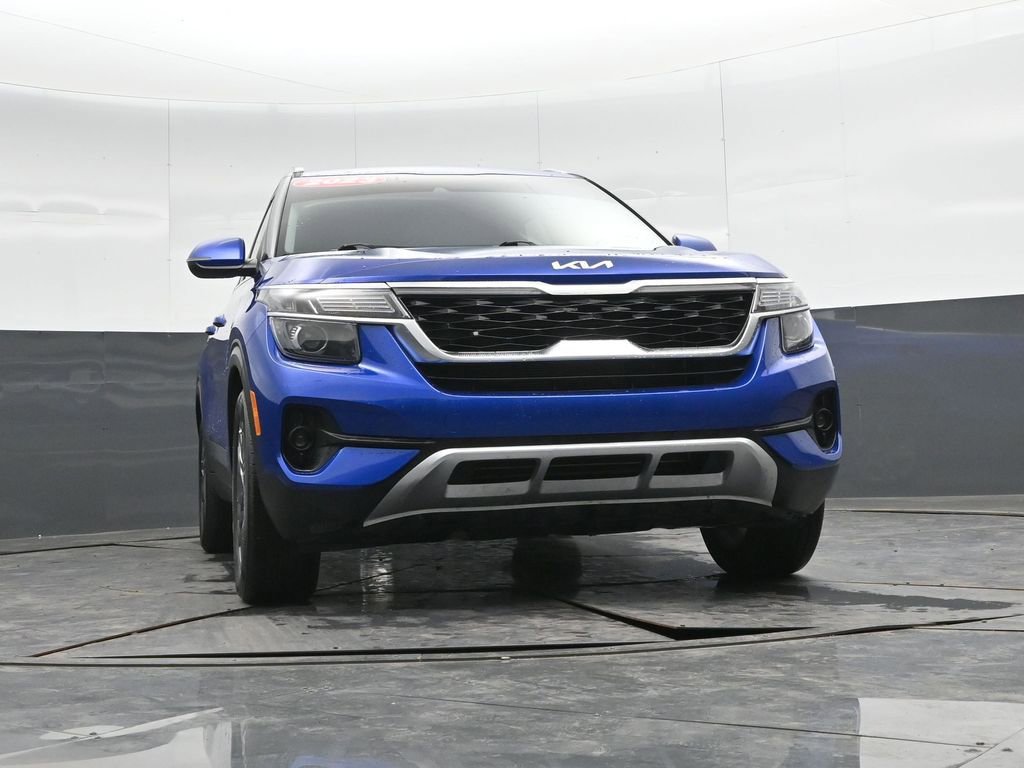 Used 2023 Kia Seltos S w/ Navigation Package image 35