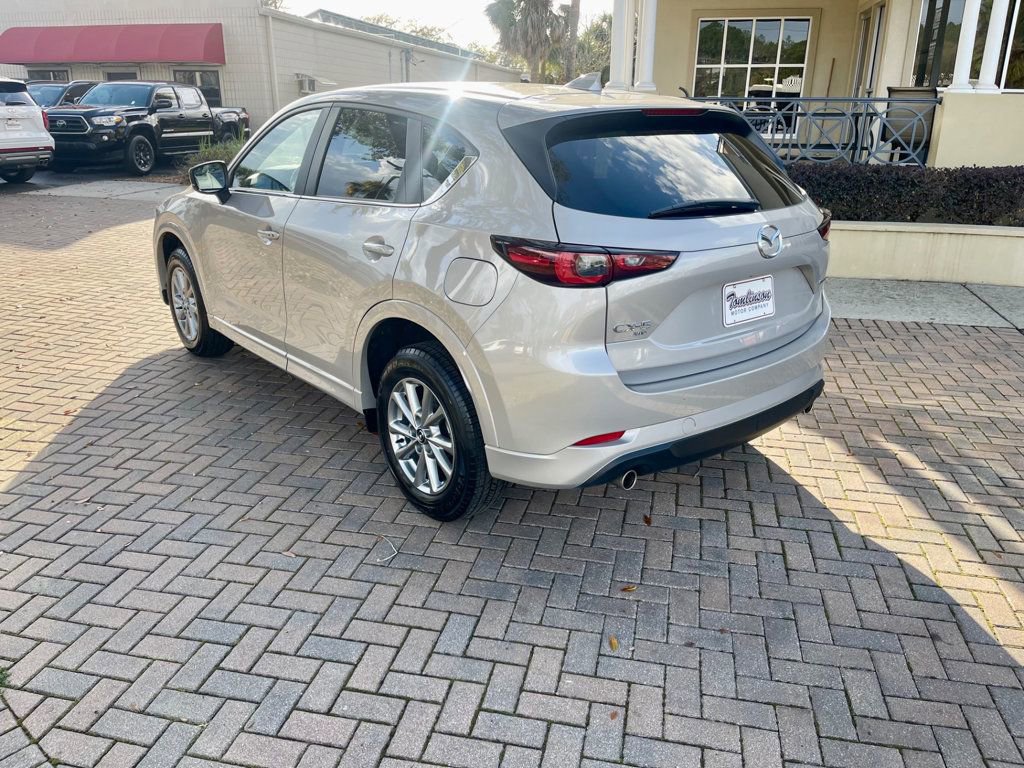 Used 2025 MAZDA CX-5 AWD 2.5 S w/ Preferred Package image 3