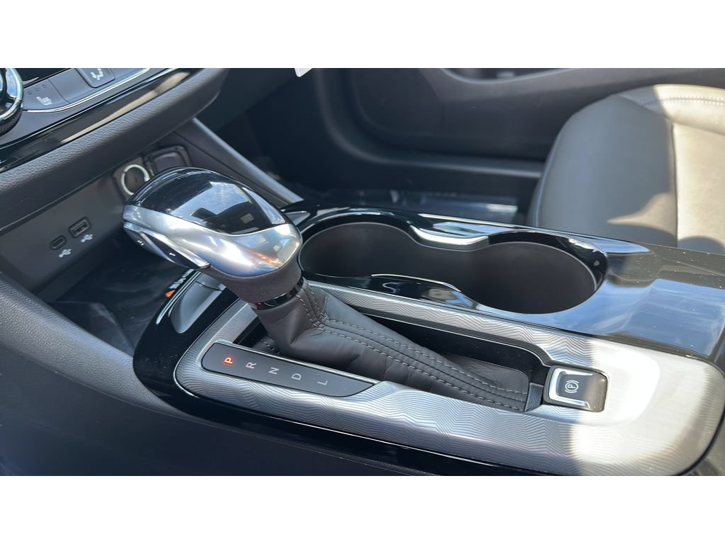 New 2026 Buick Envista Sport Touring w/ Convenience I Package FWD image 18