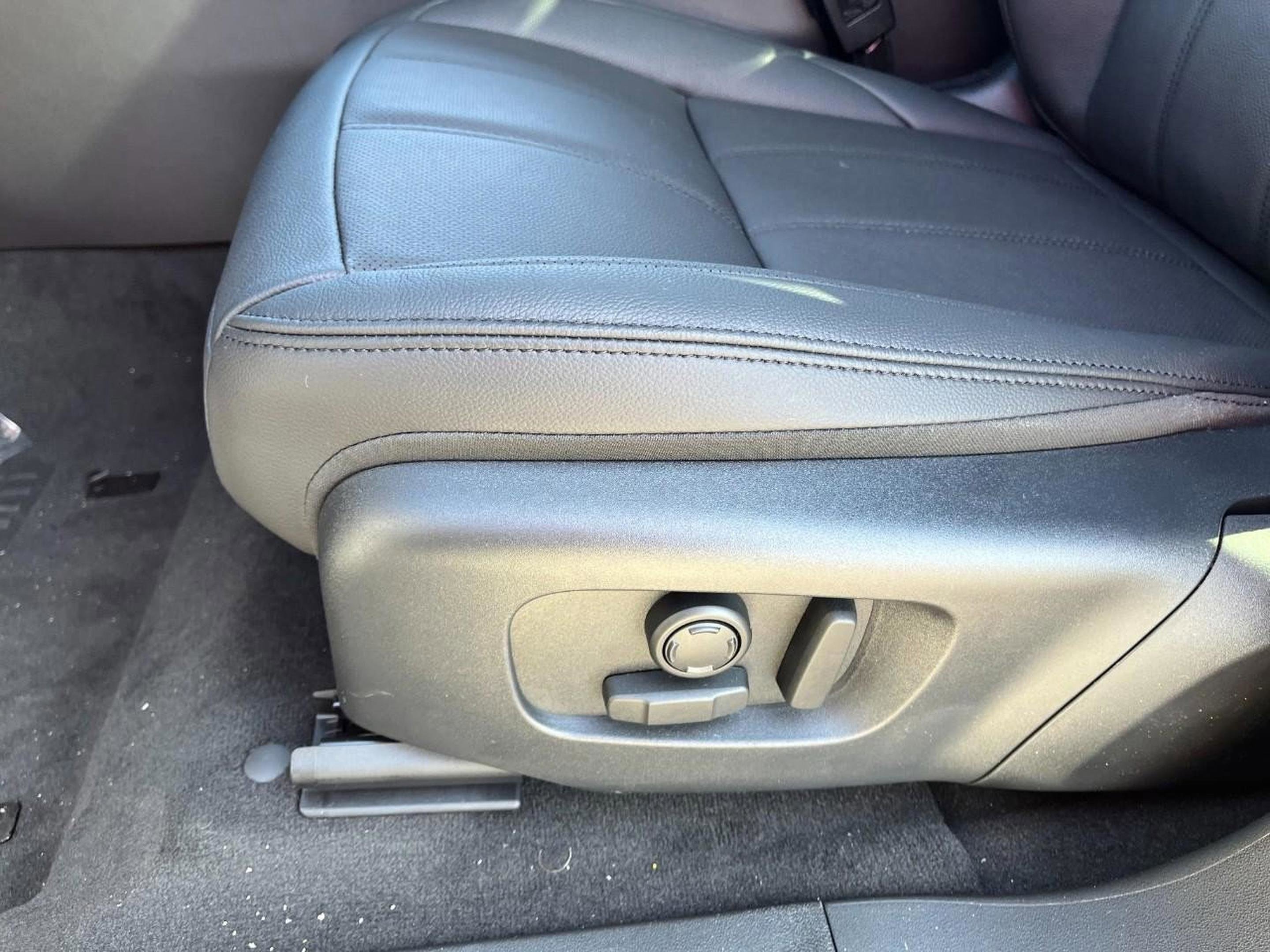 New 2026 Land Rover Range Rover Evoque Dynamic SE image 27