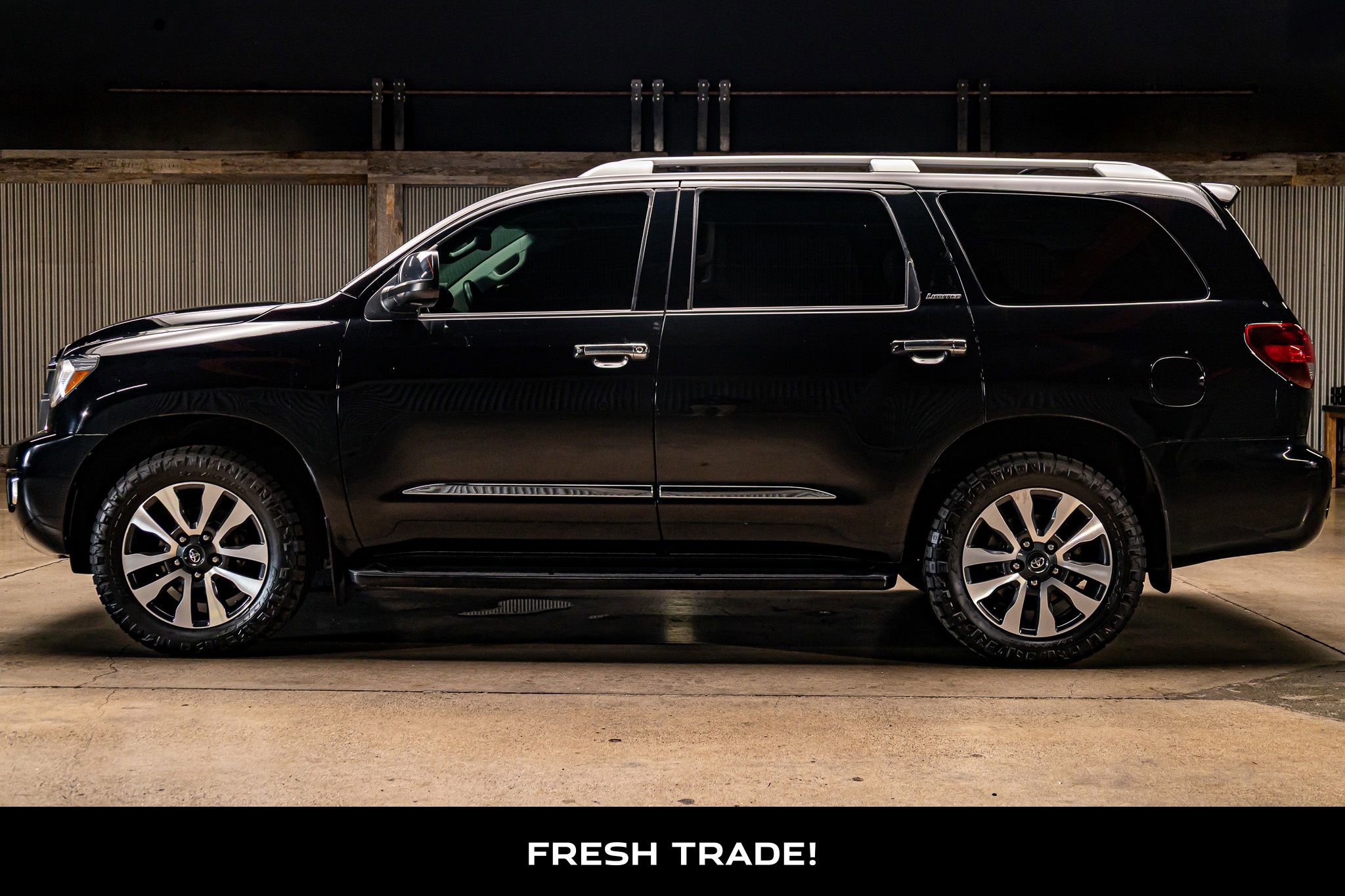 Used 2022 Toyota Sequoia Limited image 5