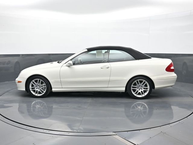 Used 2009 Mercedes-Benz CLK 350 Cabriolet image 2
