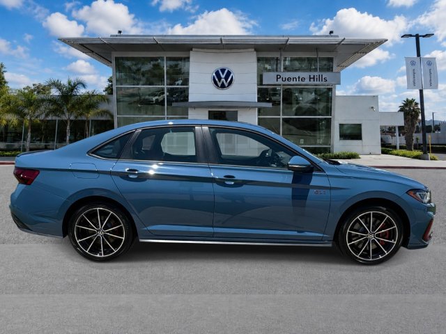 New 2026 Volkswagen Jetta GLI Autobahn FWD image 3