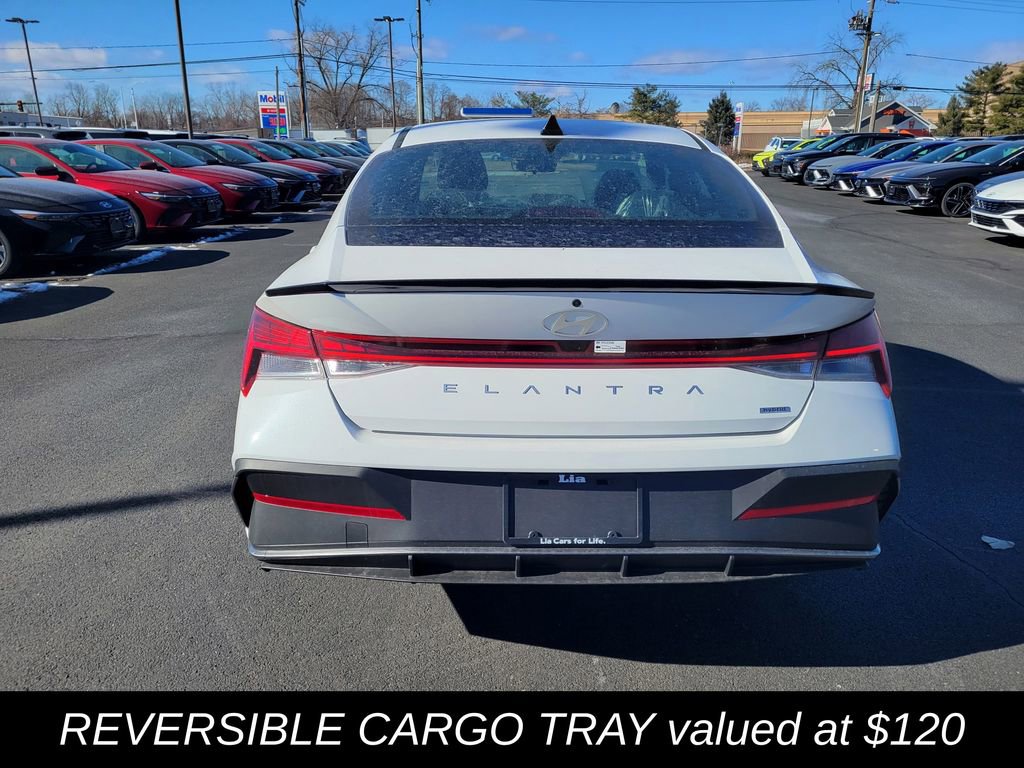 New 2025 Hyundai Elantra SEL image 6
