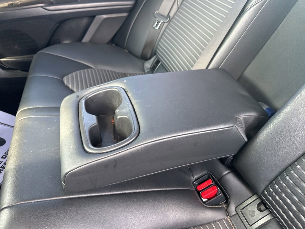 Used 2022 Toyota Camry SE FWD image 15