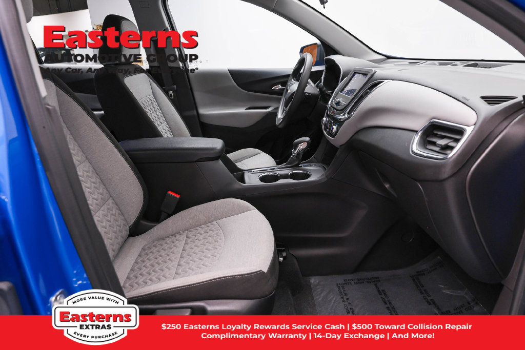 Used 2024 Chevrolet Equinox LS AWD/4WD image 24