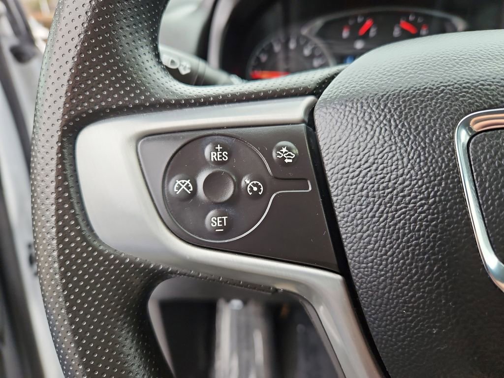 Used 2024 GMC Terrain SLE image 11