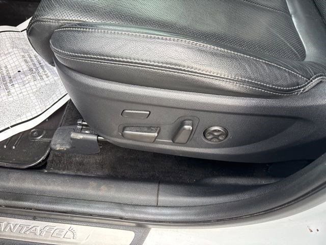 Used 2019 Hyundai Santa Fe Ultimate w/ Cargo Package image 12