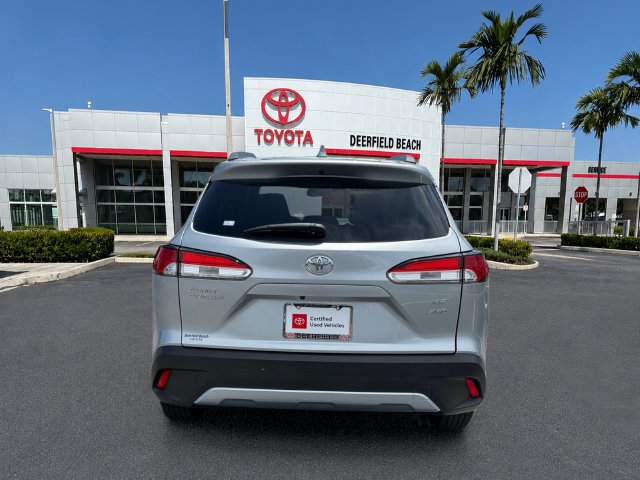 Certified 2023 Toyota Corolla Cross LE w/ Moonroof Package AWD/4WD image 6