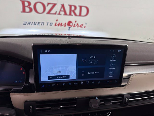 Certified 2024 Lincoln Corsair AWD w/ Equipment Group 101A image 25
