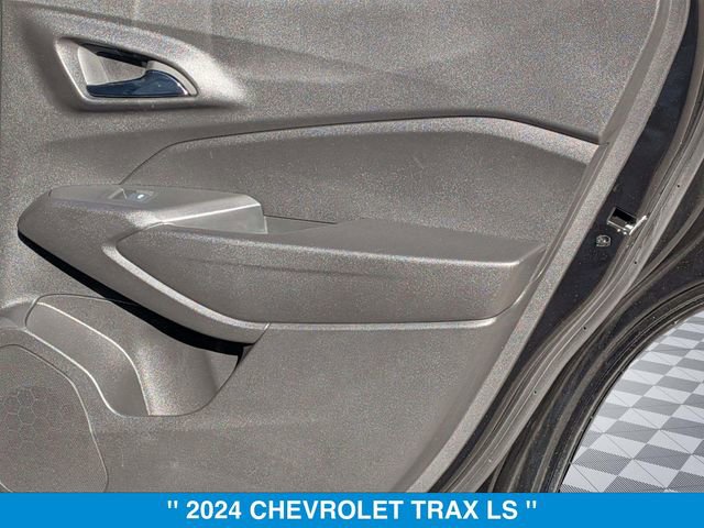 Certified 2024 Chevrolet Trax LS w/ LS Convenience Package image 28