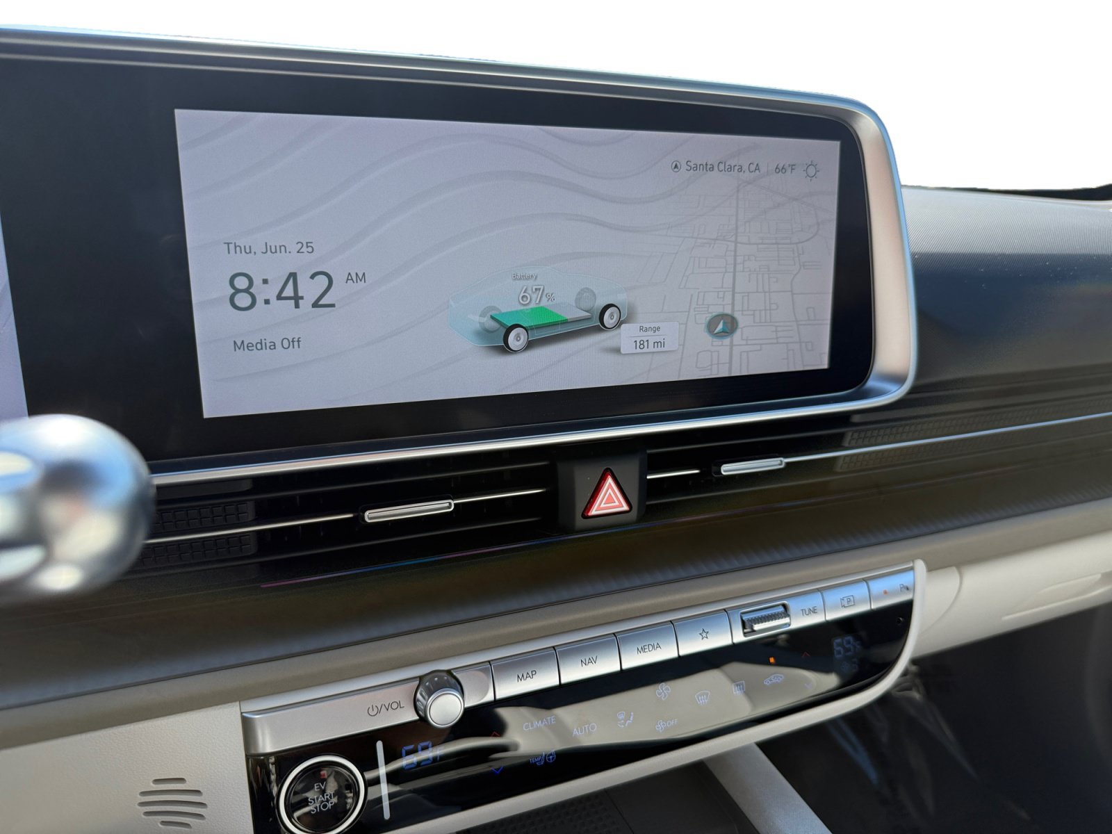 Certified 2023 Hyundai Ioniq 6 Limited RWD image 12
