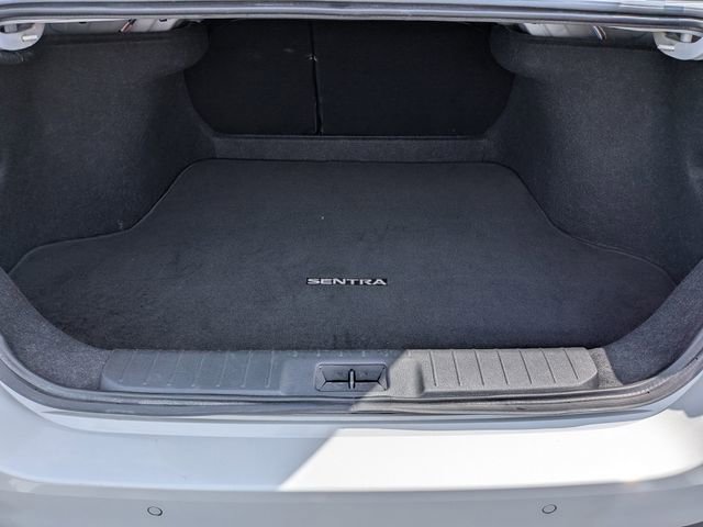 Used 2025 Nissan Sentra SR image 14