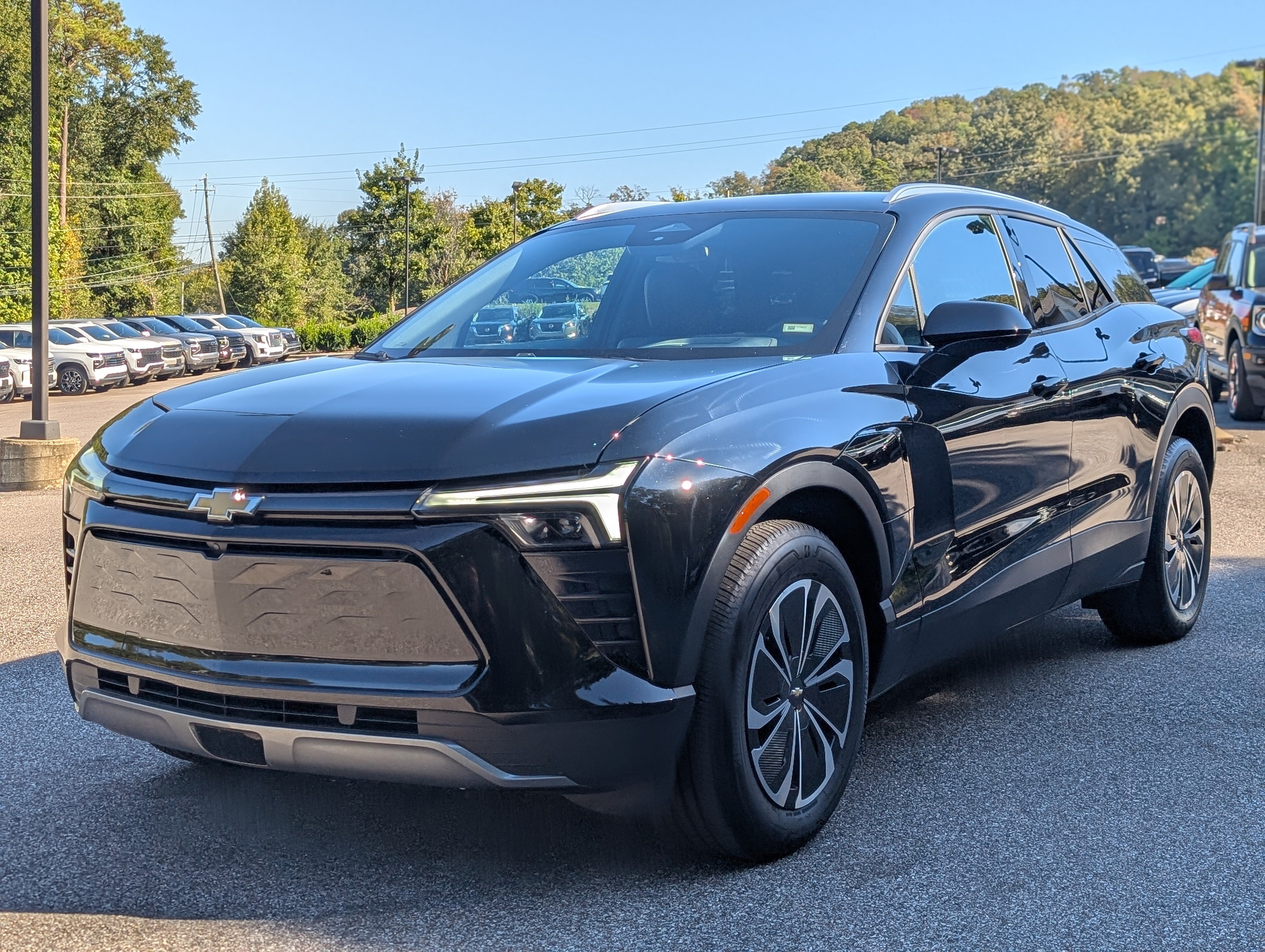 Used 2024 Chevrolet Blazer EV LT AWD/4WD image 5