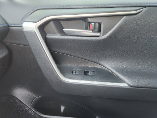 Certified 2023 Toyota RAV4 XSE AWD/4WD image 21