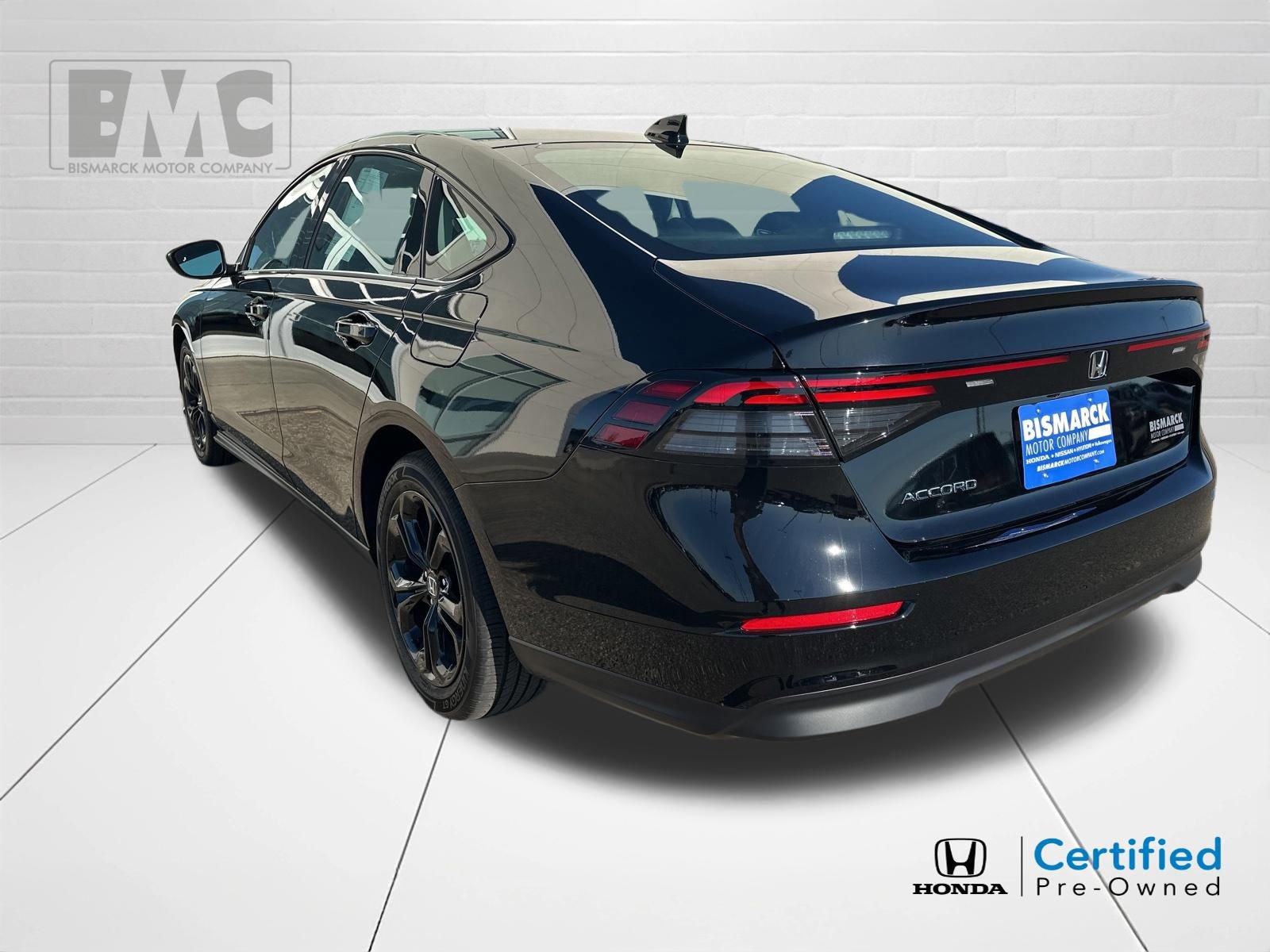 Used 2025 Honda Accord SE image 4