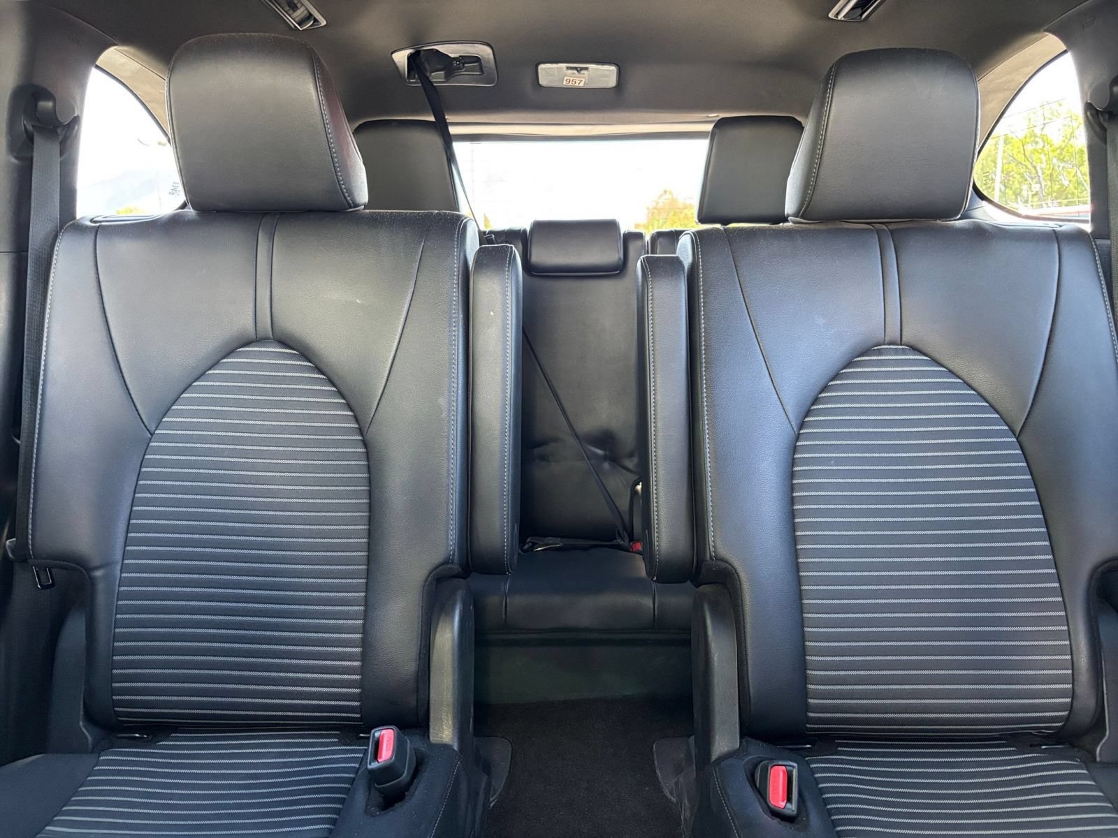 Used 2025 Toyota Highlander XSE AWD/4WD image 41