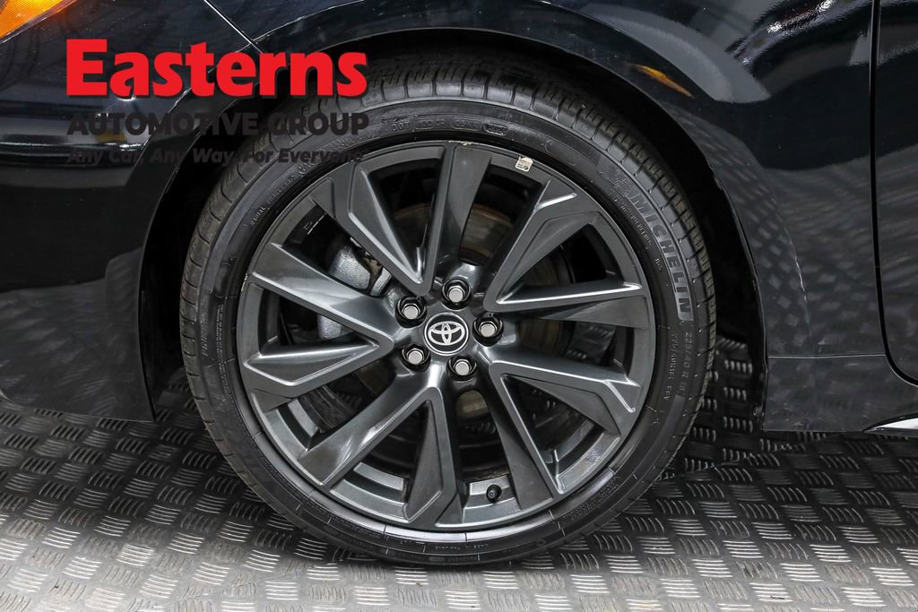 Used 2025 Toyota Corolla SE image 31