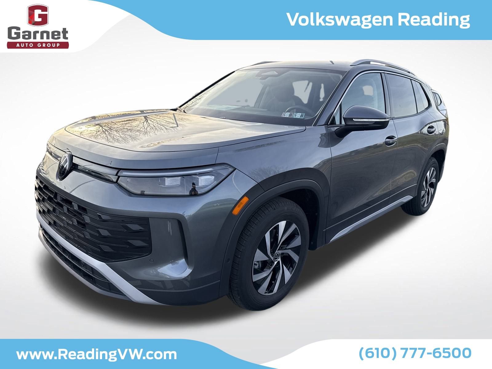 New 2026 Volkswagen Tiguan S FWD image 1