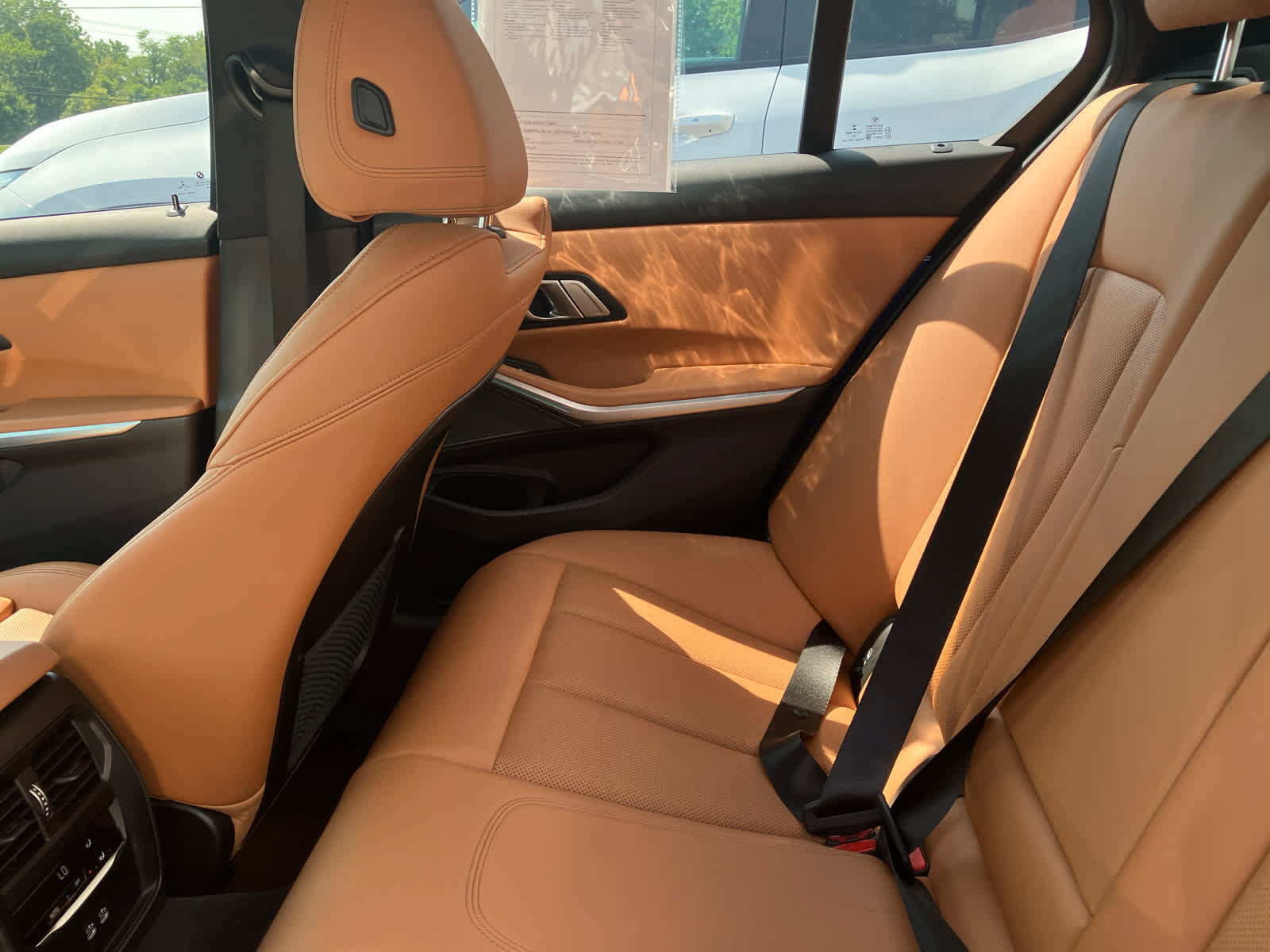 Used 2023 BMW 330e w/ M Sport Package RWD image 39