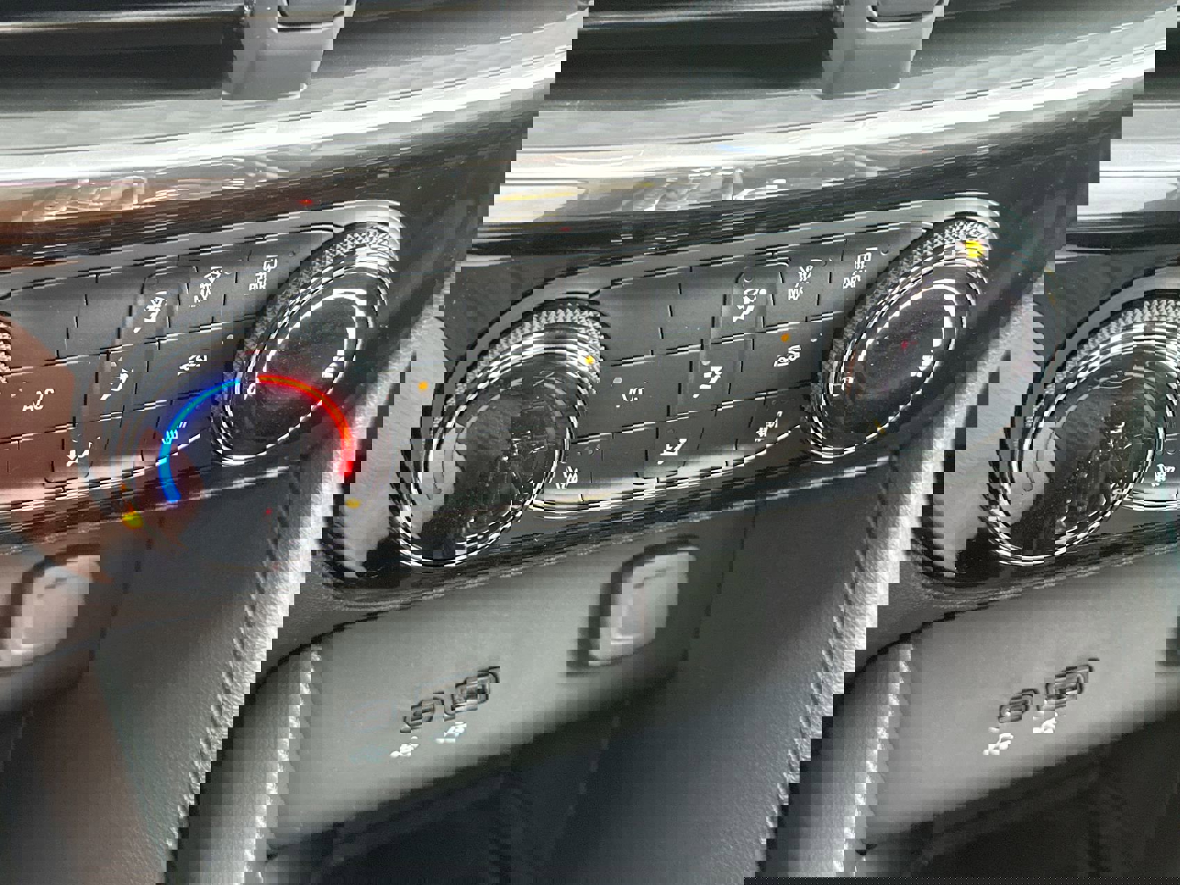 New 2026 Buick Encore GX Sport Touring w/ Advanced Technology Package image 18