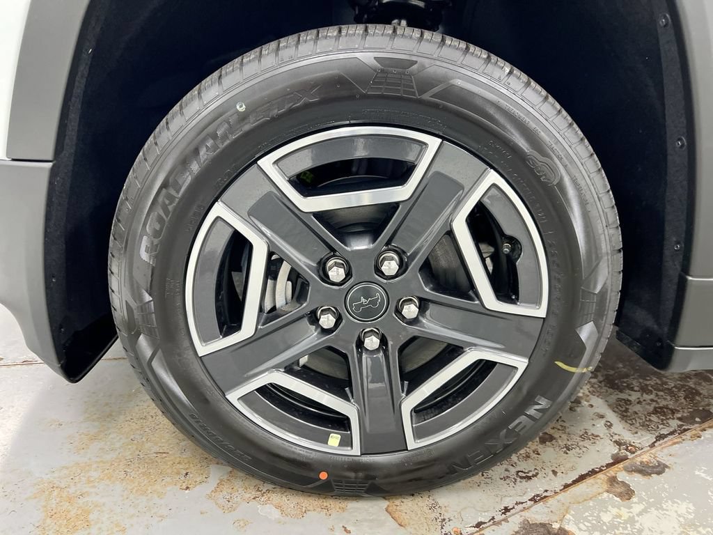 New 2026 Jeep Cherokee Laredo AWD/4WD image 26