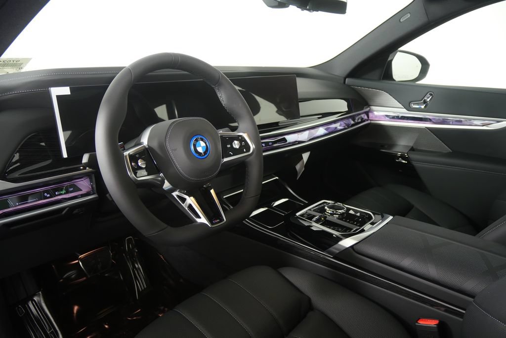 New 2026 BMW i7 xDrive60 AWD/4WD image 12