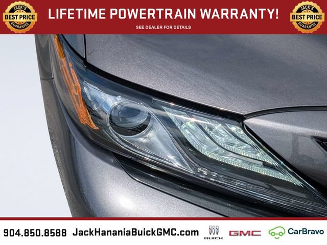 Used 2024 Toyota Camry XSE FWD image 9