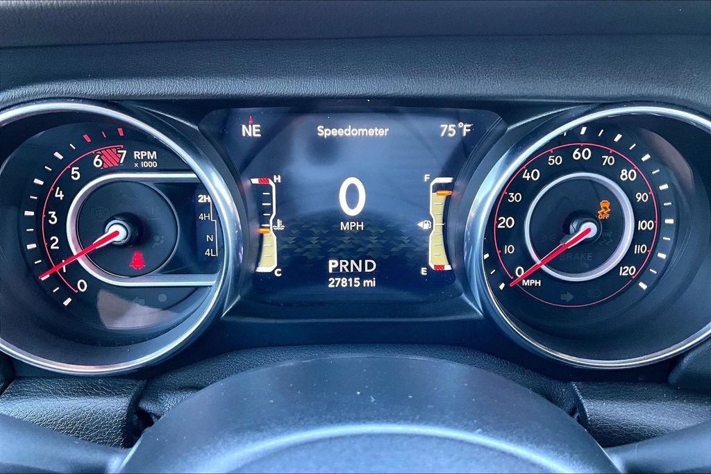 Used 2020 Jeep Wrangler Unlimited Rubicon w/ Quick Order Package 28Y Recon AWD/4WD image 19