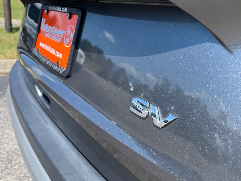 Used 2022 Nissan Rogue SV FWD image 9